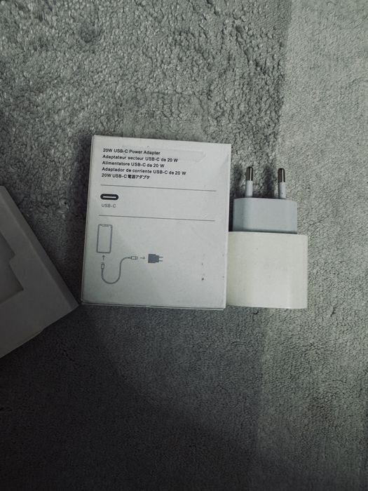 зарядка для айфон