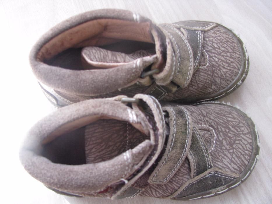 детски обувки за момче