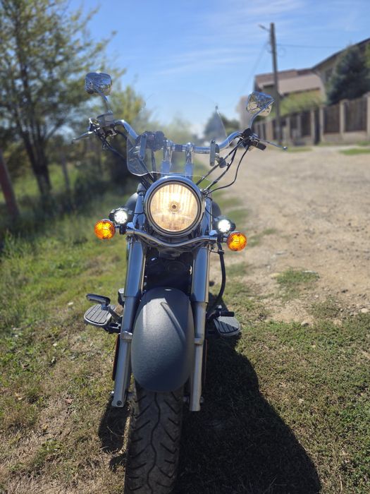 Kawasaki Vulcan VN900B