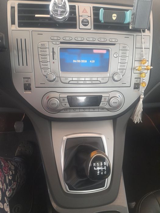 Vând Ford Kuga 2009