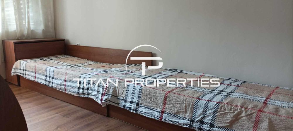 Дава се под наем Тристаен апартамент в Пловдив, Кършияка - 100 кв.м за 575 € - Снимка #3