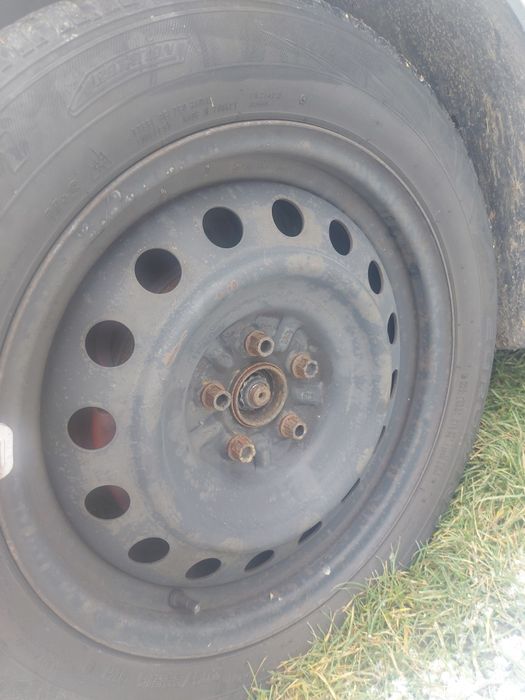 Cauciucuri de iarna  cu jante