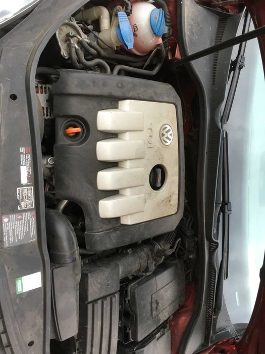 Dezmembrez/Piese Golf V 1.9 BLS,BXE ,2.0 BKD,1.4 Benzin  Facelift 2009