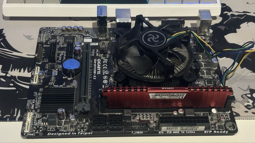 Motherbord + procesor + ram