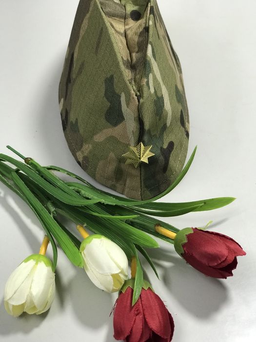 Пилотка,юбка и футболка на  14 января для девочек