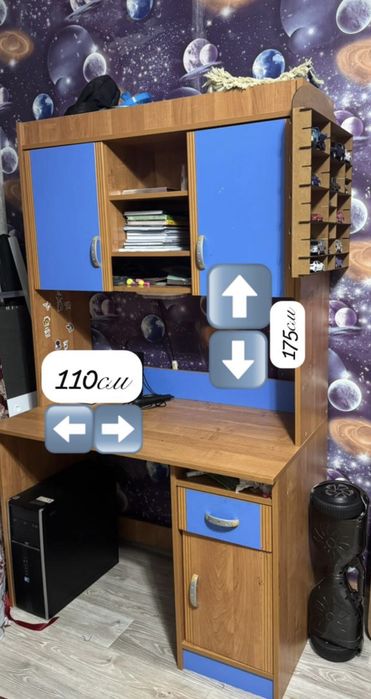 Детский письменный стол