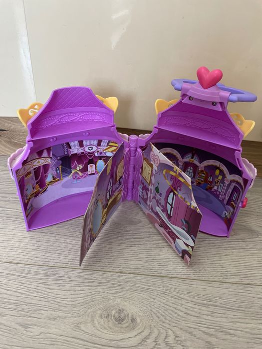 Vand jucarii in stare buna sau foarte buna