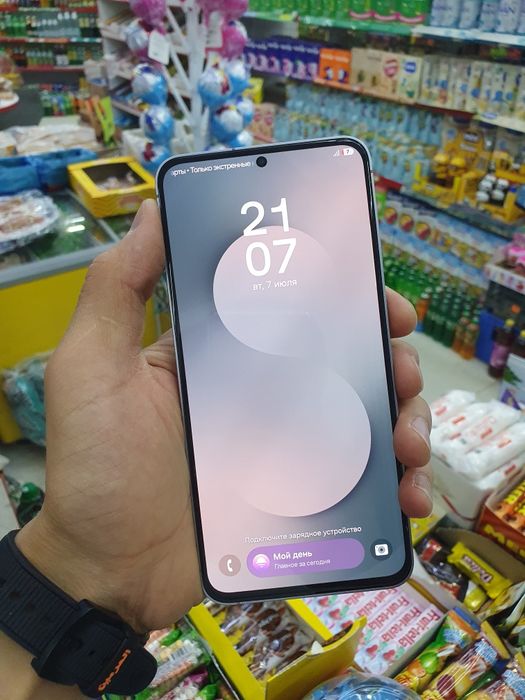 Samsung S25 FE 256Gb продам