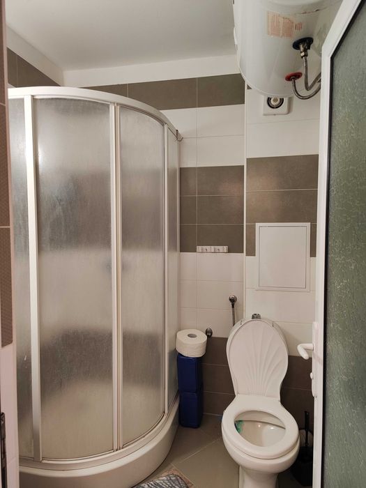 Дава се под наем Двустаен апартамент в Бургас, Сарафово - 65 кв.м за 408 € - Снимка #5