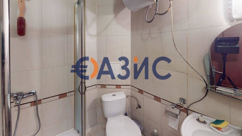 Продава се Двустаен апартамент в к.к. Слънчев бряг - 64 кв.м за 757 €/кв.м - Снимка #10