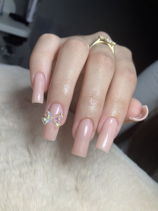 Маникюр от 2500тг