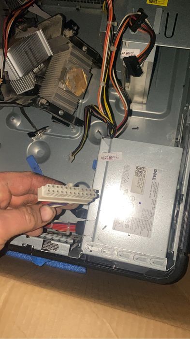 Componente pc , surse 2bc si 2 placi cu procesoare