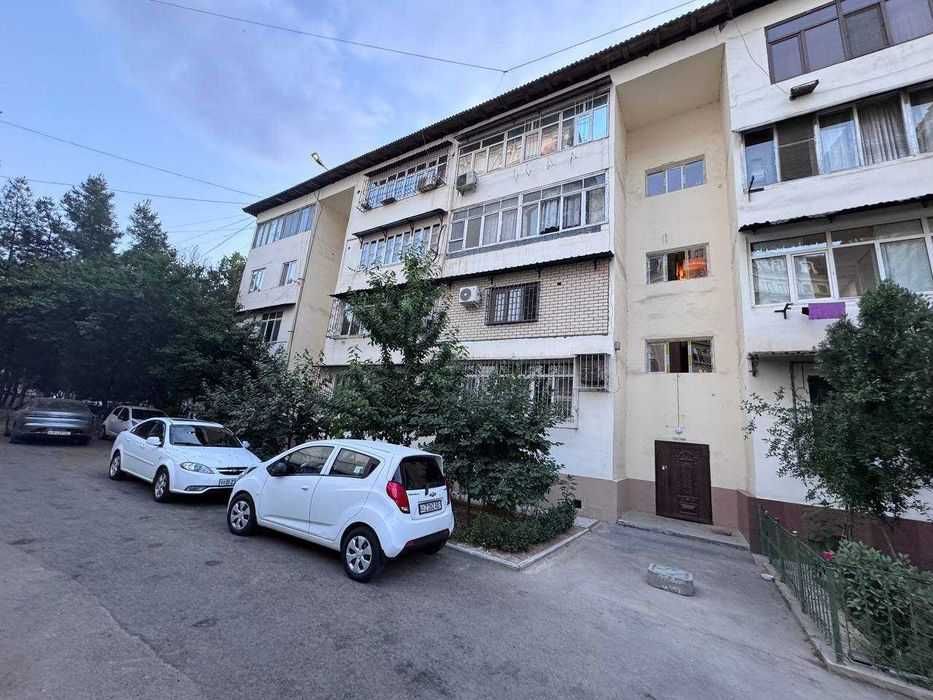 Собственник: Продается 4-комнатная квартира на Ц6 метро Минор