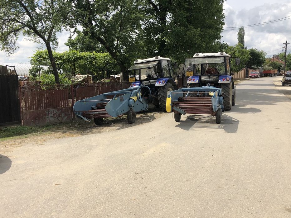 Masina,masini recoltat/scos cartofi si ceapa