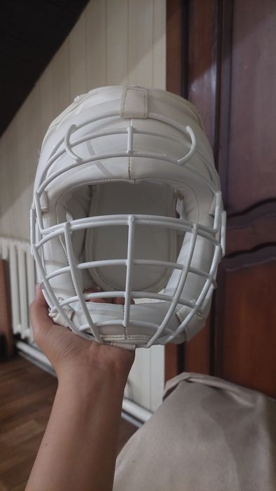 Продаю шлем в отличном состояние