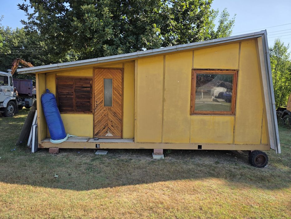 Бунгало с две стаи