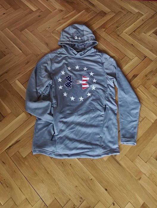 Оригинален мъжки суичър  Under Armour размер S