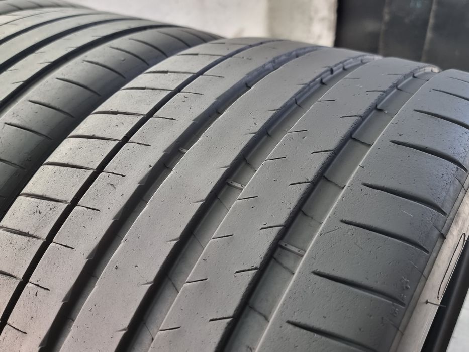 "Dot 25" 285/30/22 Michelin 4Броя: 650€ 6.3мм