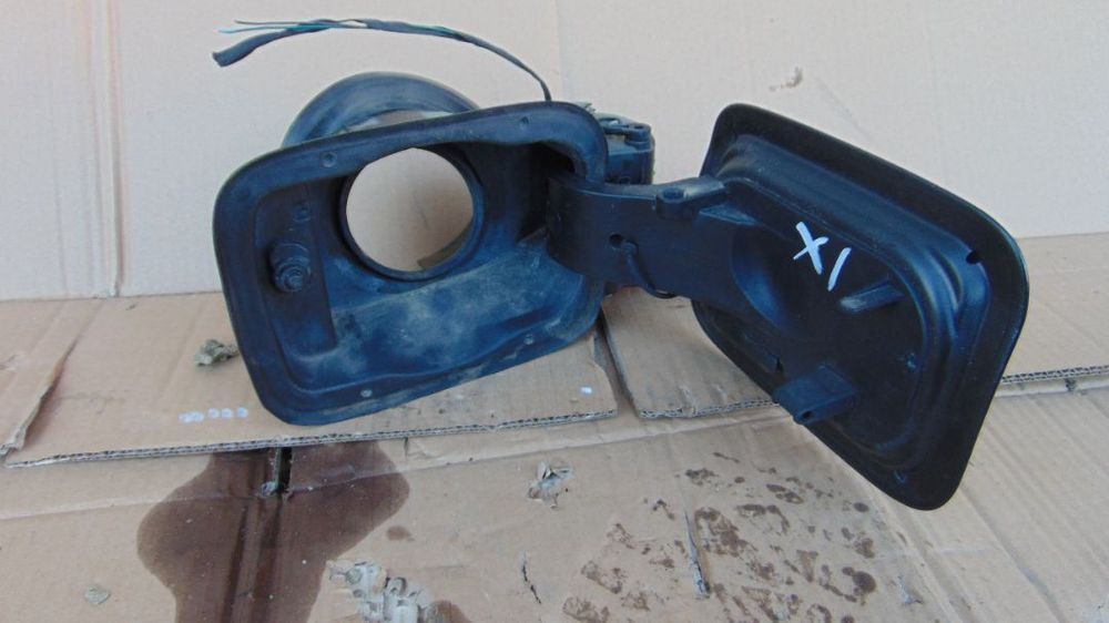Usita rezervor BMW X1 e84 2009-2015 usa rezervor combustibil dezmembrez bmw x1