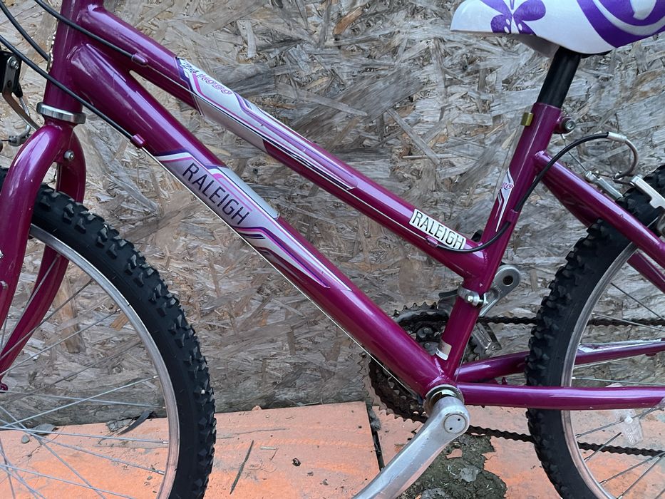 Bicicleta cadru dama raleigh roti 24”