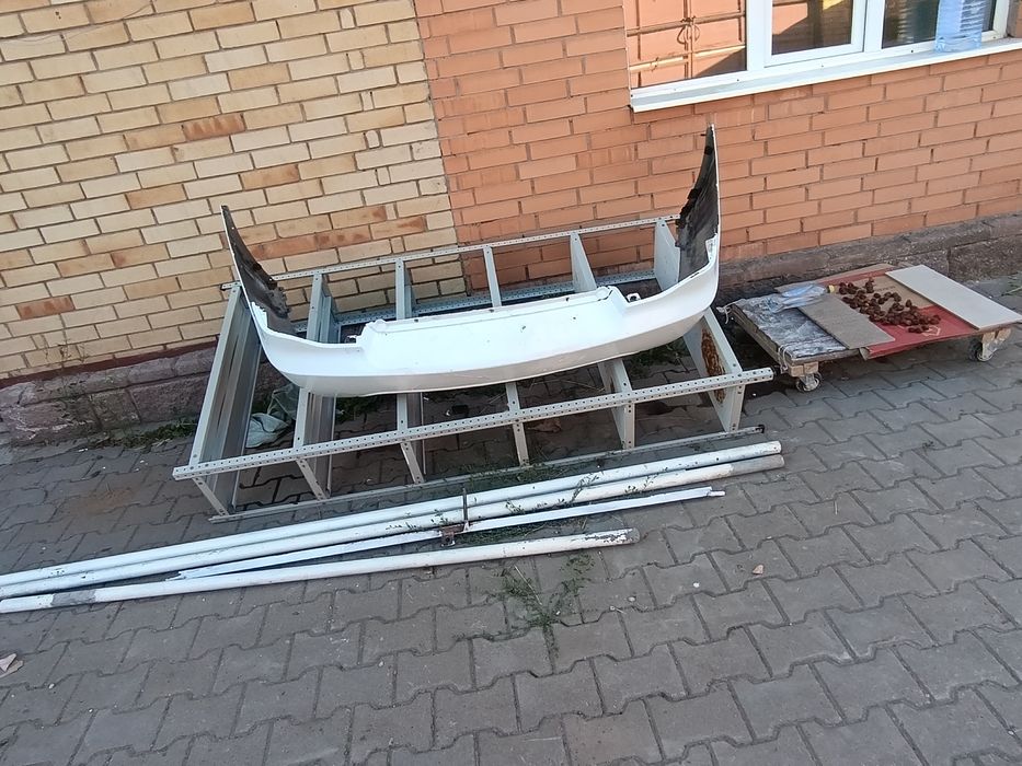 Продам бампер нексия