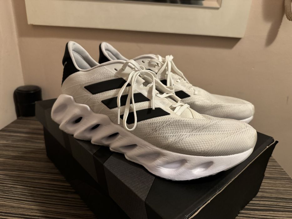 Маратонки за бягане Adidas Switch FWD 2 45 1/3