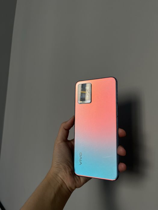 Vivo y33s 128GB  телефон андроид