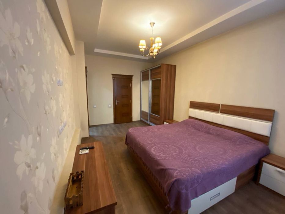 Мирабадский район. Улица Нукус. 4х комнатная