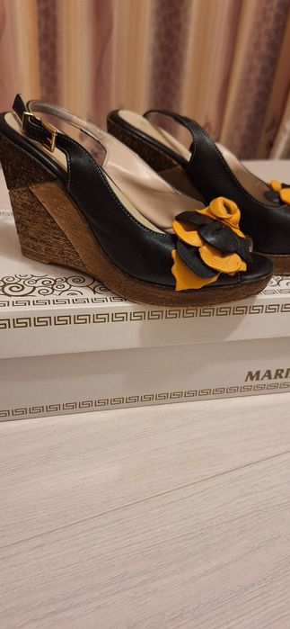 Продам обувь сезон лето