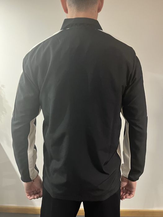 Анцунг Nike L нов