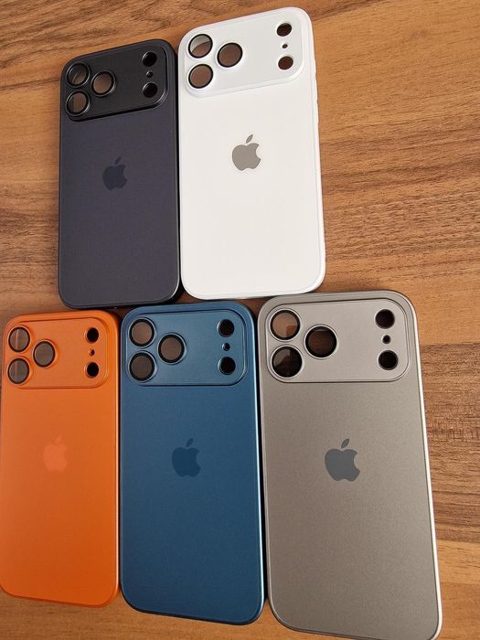 Матов Стъклен Кейс за Apple iPhone 17 Pro - Различни цветове