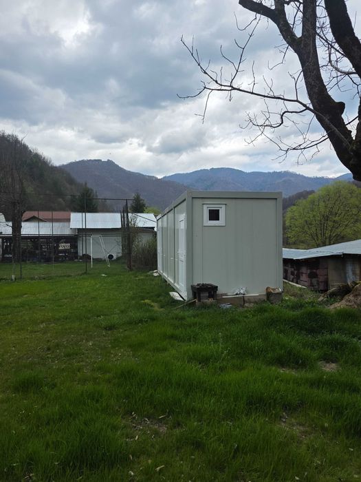 Container sanitar - baie si dus