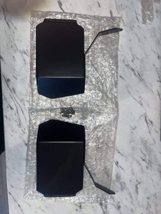 Интейк / Airscoop / Intake за БМВ е60/е61 е90/е91/е92/e93