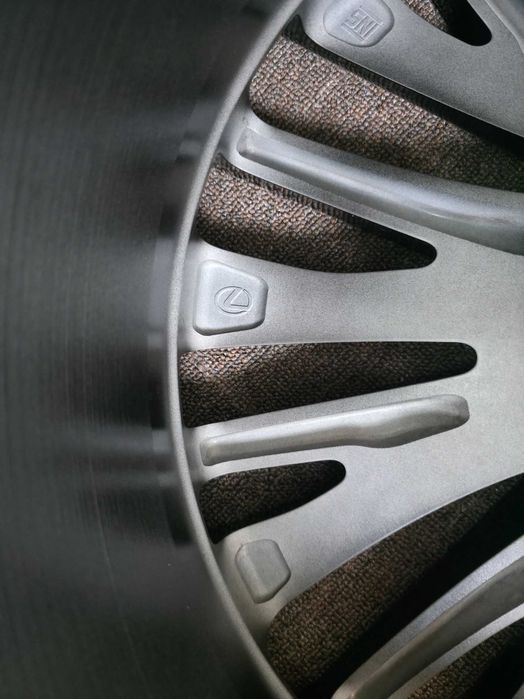 2 Jante Aliaj 5x114.3 20'' 8J ET 35 - OEM LEXUS NX / RX / RZ - CA NOI + Senzor de Presiune !
