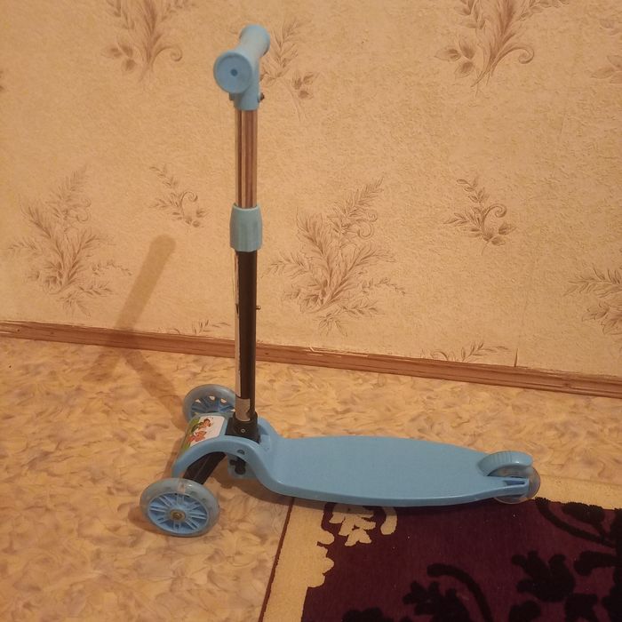 Самокат для ребёнка от 2 до 5 лет