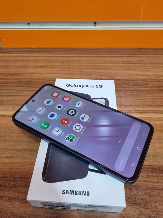 Samsung A35 в хорошом состояние