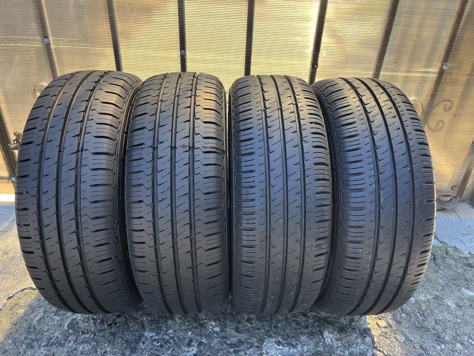 Anvelope 215 65 15 C