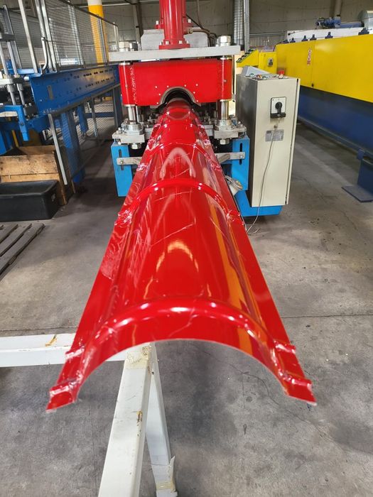Linie/utilaj tigla metalica+ coama-afacere