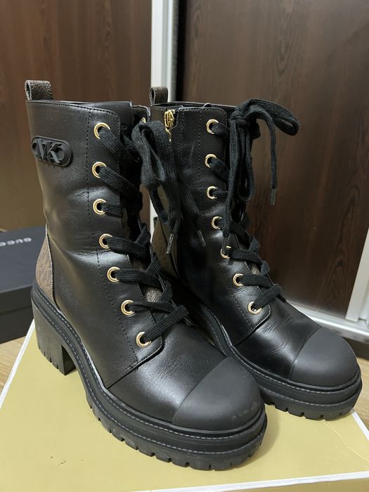 Bocanci Michael Kors