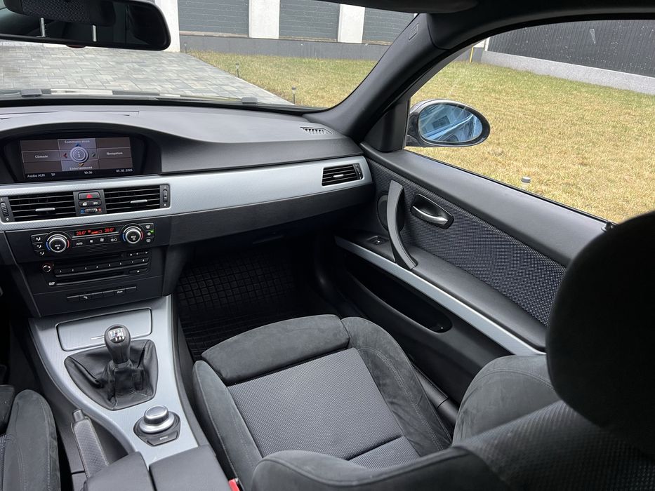 Pret 3.999 Euro Fix sau Variante Auto. BMW 320i M-pachet