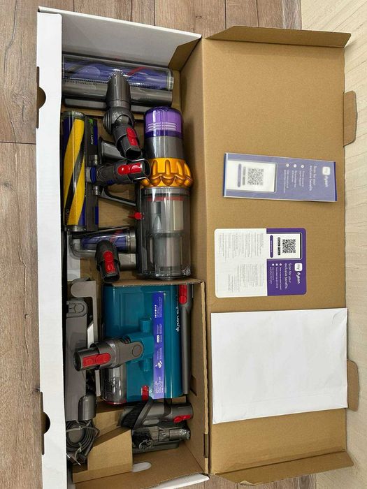 Прахосмукачка DYSON V15s Detect Submarine