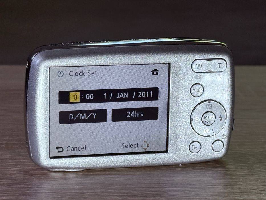 Lumix DMC-S1 Leica Lens