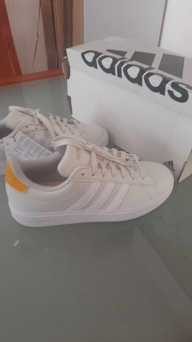 Спортни маратонки adidas 38⅔