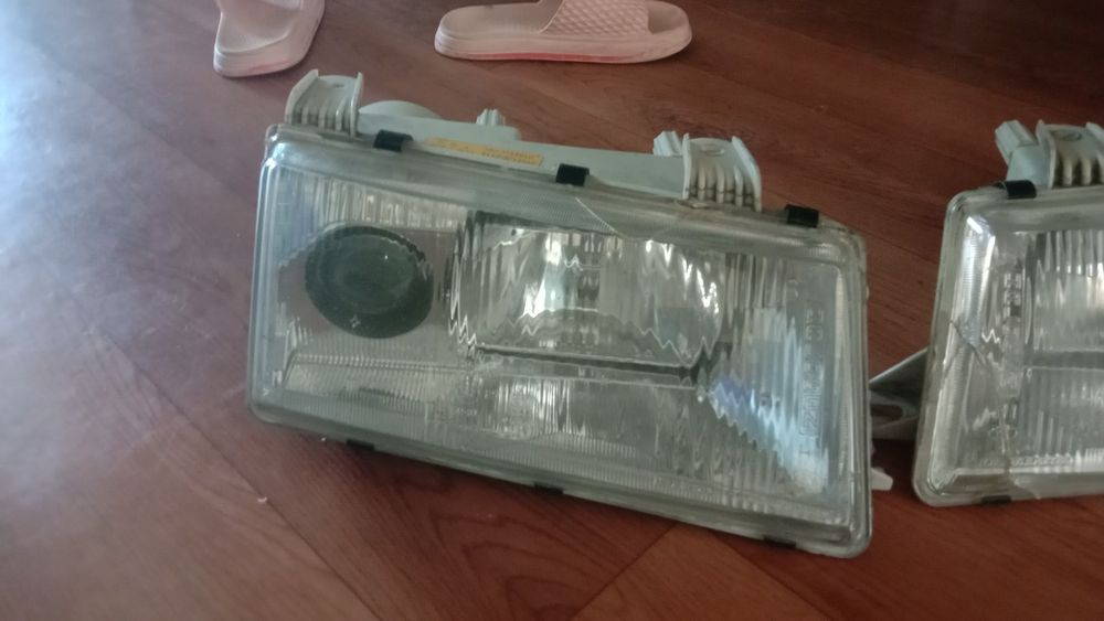 Фара левый,правый б/у ВАЗ 2110 8 тыщ