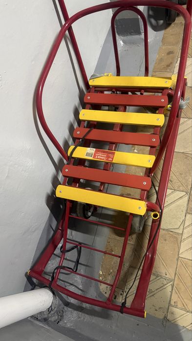 Продам Санки детские