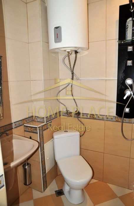 Продава се Четиристаен апартамент в Варна, Колхозен пазар - 92 кв.м за 1903 €/кв.м - Снимка #5