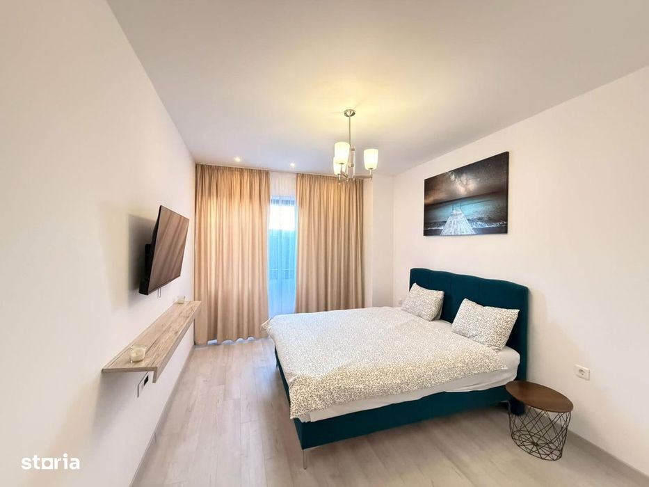Rate Apartament 3 camere, etaj 2, zona Splai