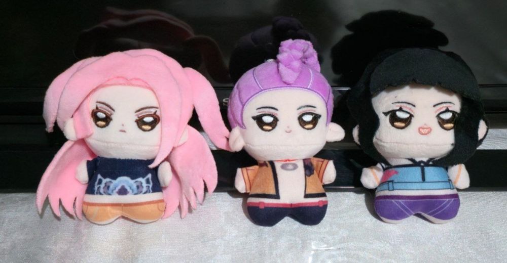 Тренд 2025 года. Игрушки Hunters, Huntrix. Доставка 24/7