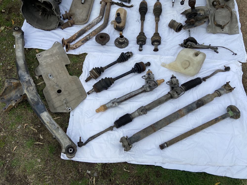 BMW E30 / БМВ Е30 на части гр. София Бояна • OLX.bg