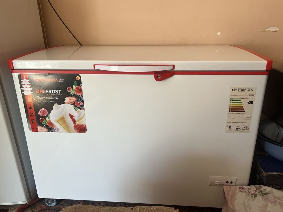 Shivaki muzlatgich yangi